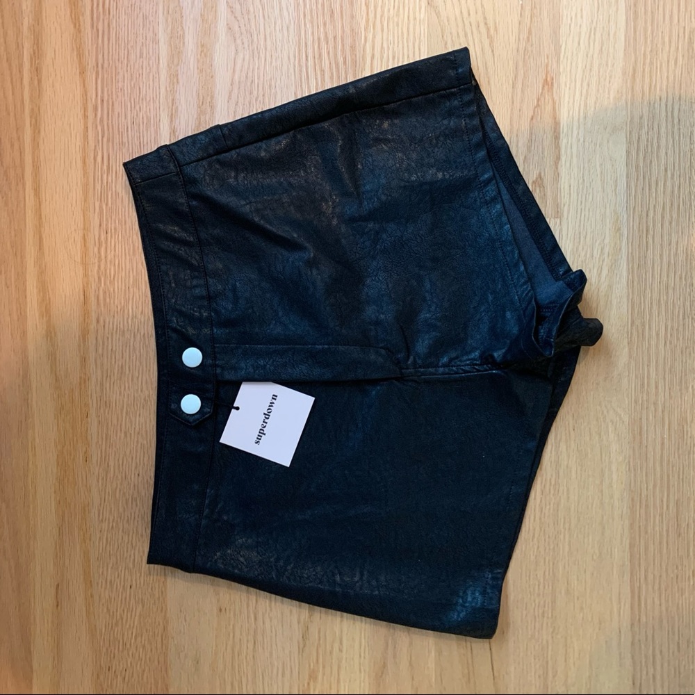 NWT Superdown Faux leather shorts size small